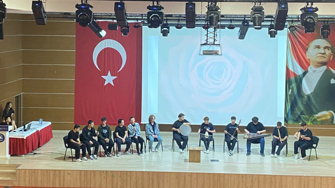 Üsküdar Ortaokulu’nda Mevlid-i Nebi Programı Düzenlendi